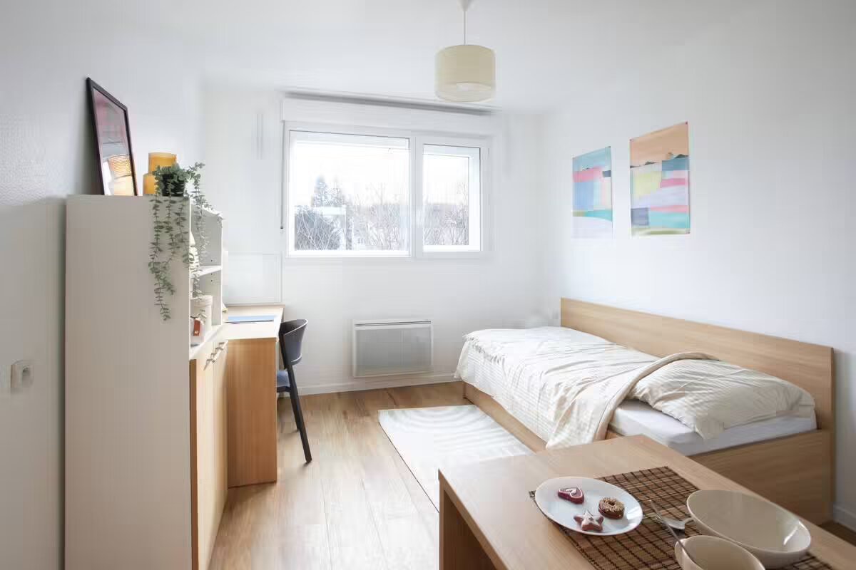 Maison à louer, 18m², Sèvres