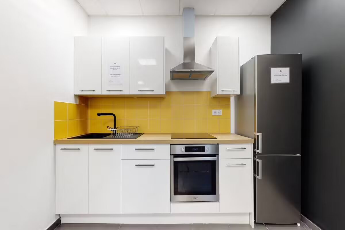 Maison à louer, 18m², Sèvres