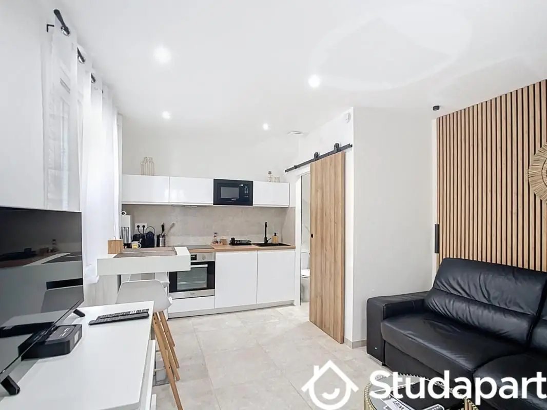 Appartement à louer, 17m², Antibes
