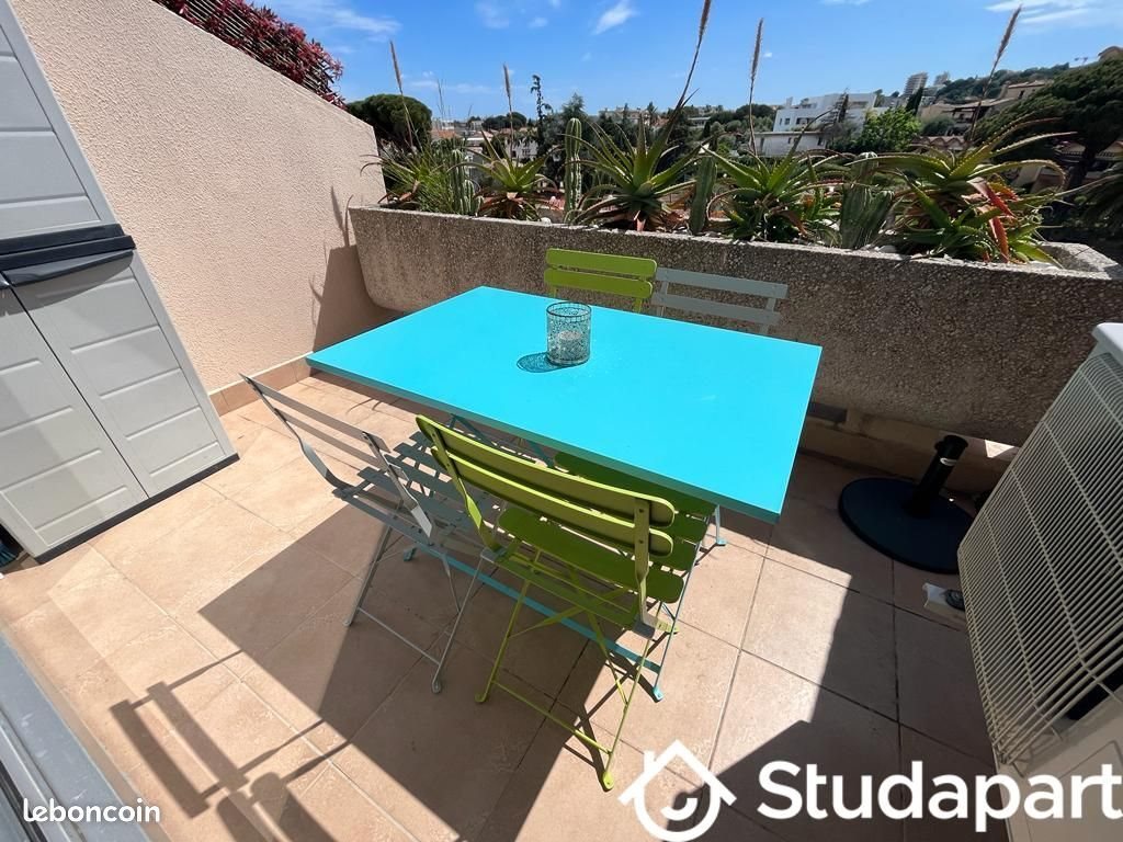 Appartement à louer, 30m², Antibes