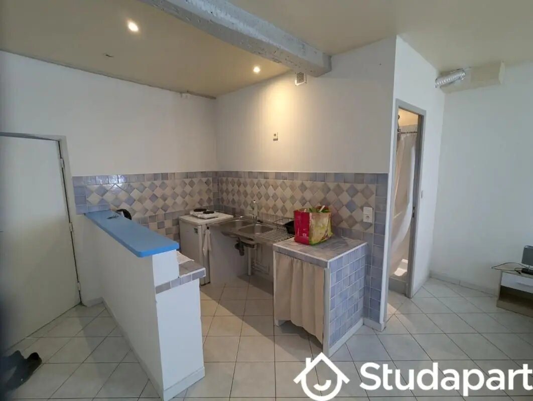 Appartement à louer, 25m², Trans-en-Provence