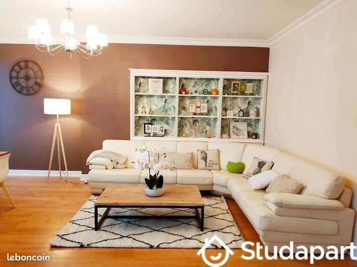 Appartement à louer, 157m², Valence