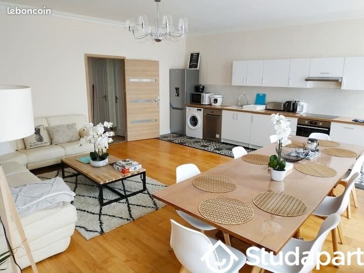 Appartement à louer, 157m², Valence