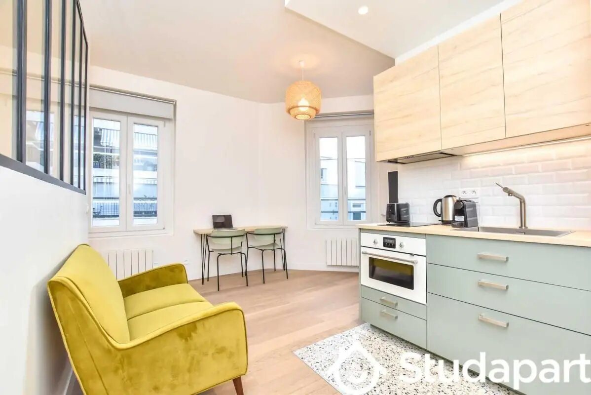 Appartement à louer, 27m², Paris 16ème