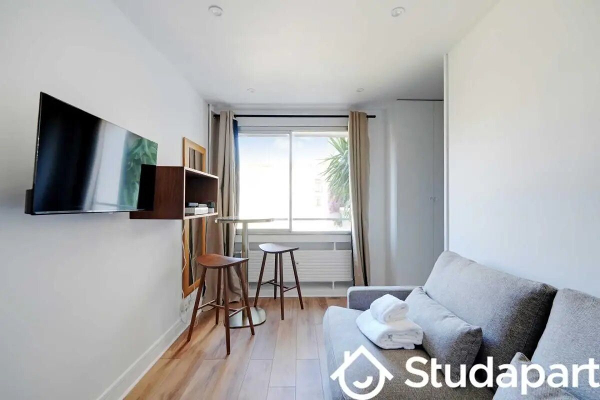 Appartement à louer, 21m², Paris 10ème