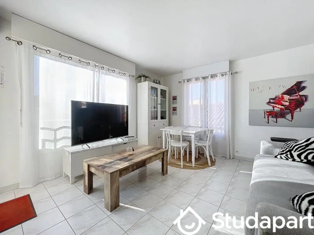 Appartement à louer, 35m², Vallauris