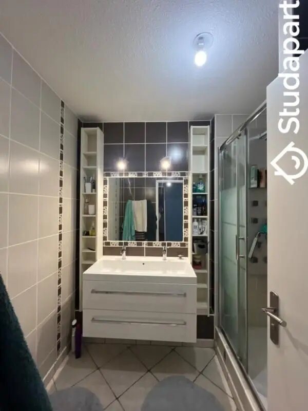 Appartement à louer, 80m², Saint-Étienne