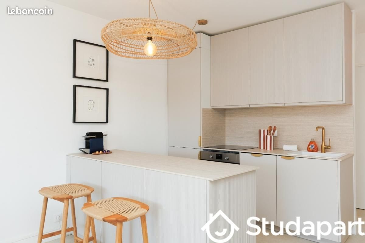 Appartement à louer, 46m², Antibes