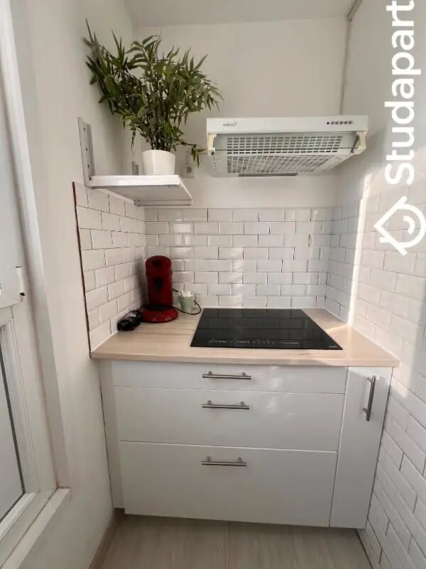 Appartement à louer, 27m², Saint-Laurent-du-Var