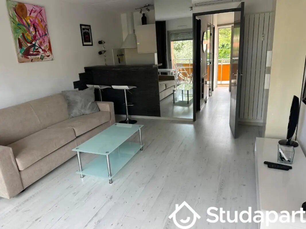 Appartement à louer, 30m², Vallauris
