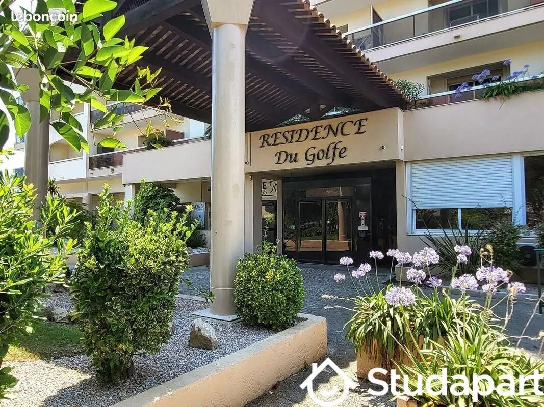 Appartement à louer, 28m², Vallauris