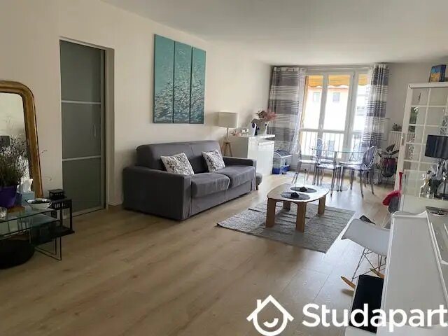 Appartement à louer, 13m², Sceaux
