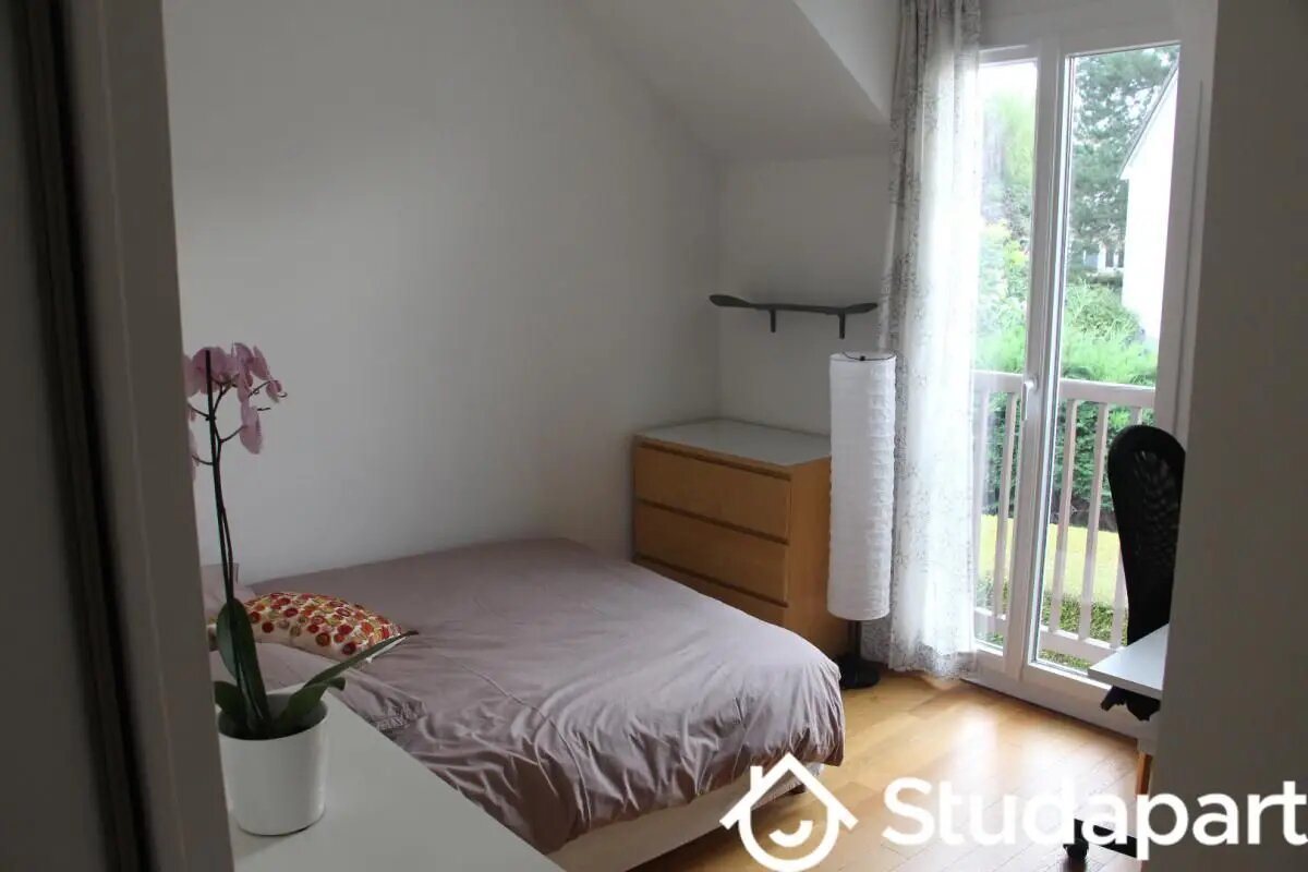 Appartement à louer, 12m², Fourqueux