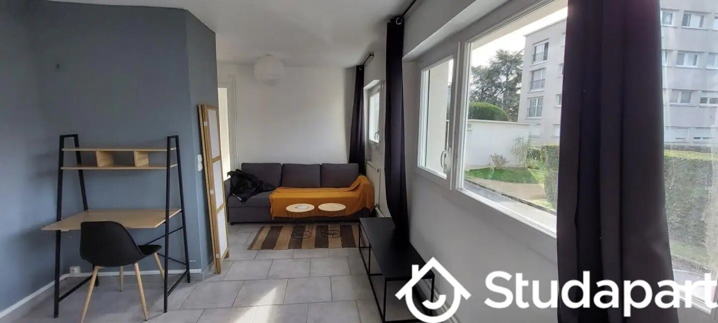 Appartement à louer, 33m², Saint-Jean-de-la-Ruelle