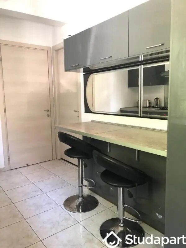 Appartement à louer, 54m², Menton