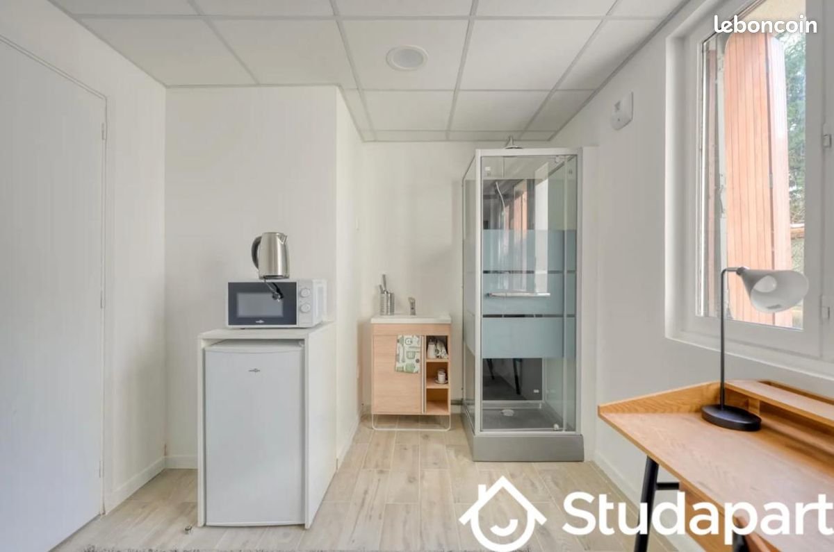 Maison à louer, 14m², Montreuil