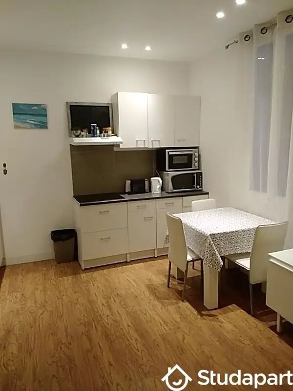 Appartement à louer, 25m², Vallauris