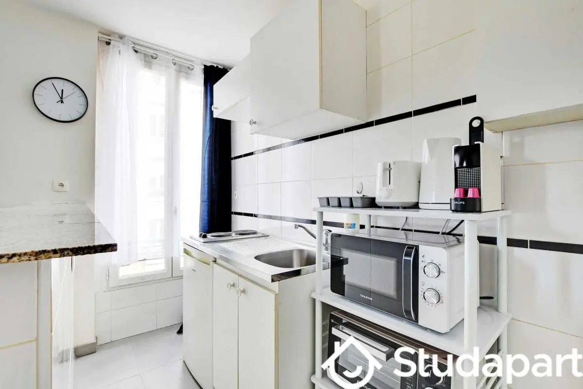 Appartement à louer, 16m², Paris 17ème