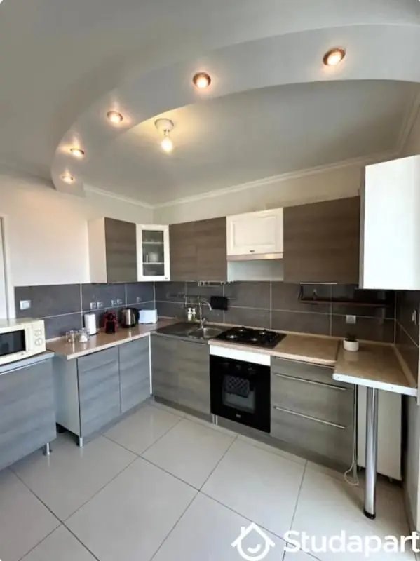 Maison à louer, 80m², Avignon