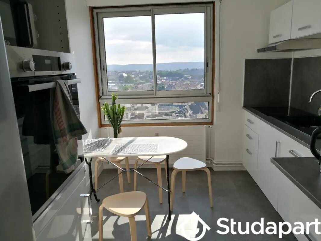 Appartement à louer, 77m², Metz