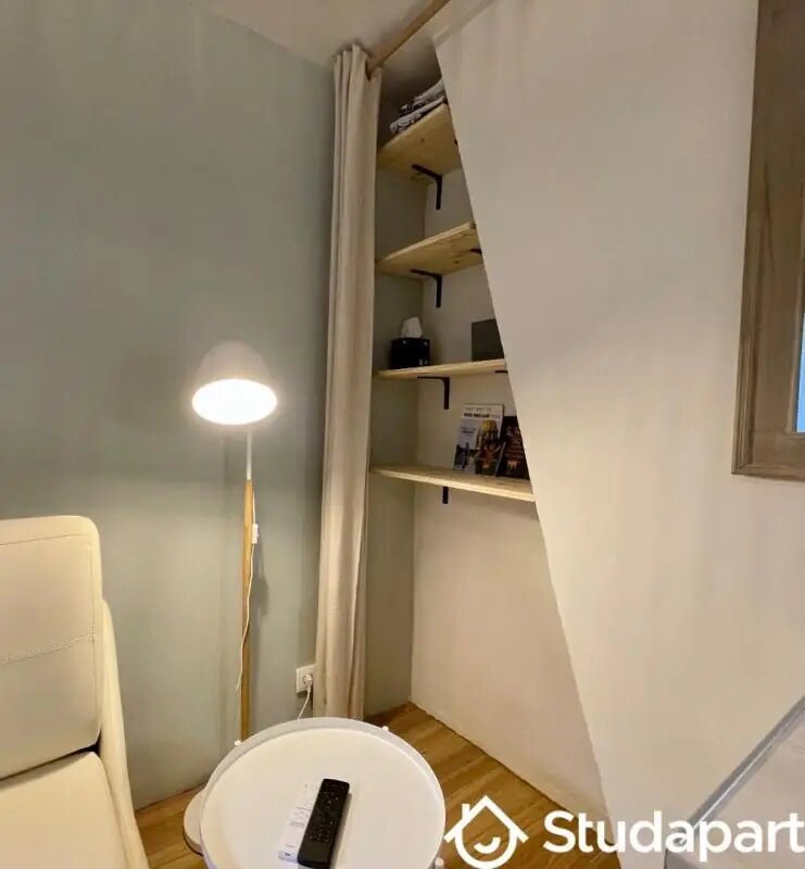 Appartement à louer, 13m², Versailles