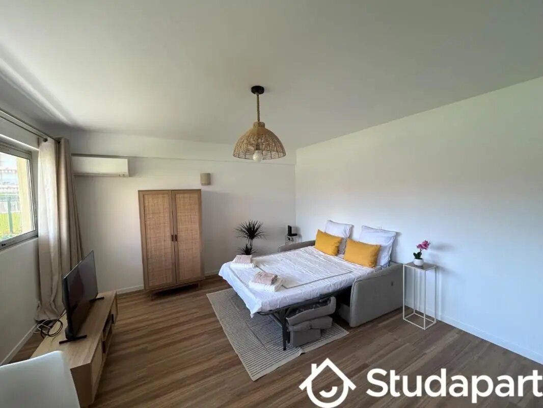 Appartement à louer, 27m², Mandelieu-la-Napoule