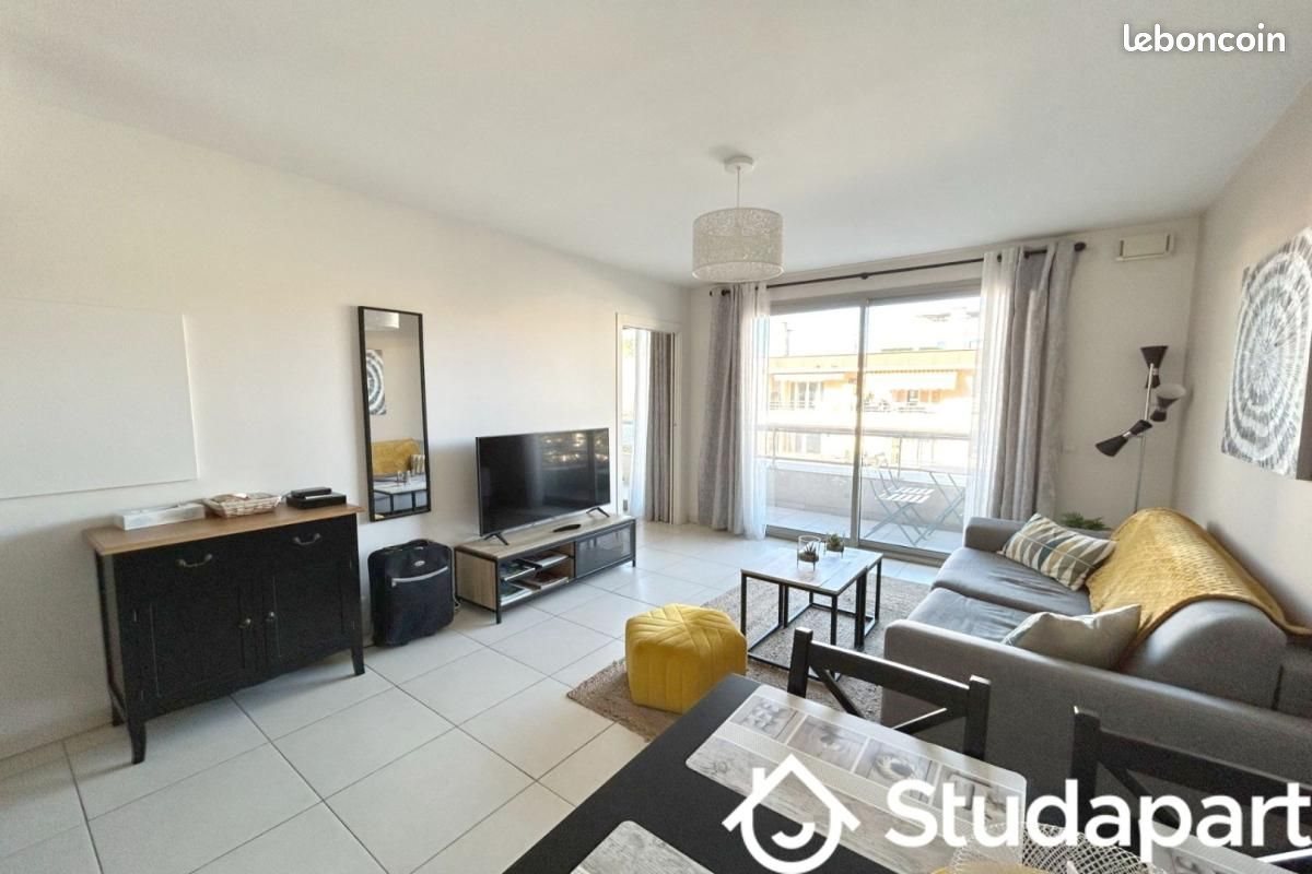 Appartement à louer, 34m², Antibes