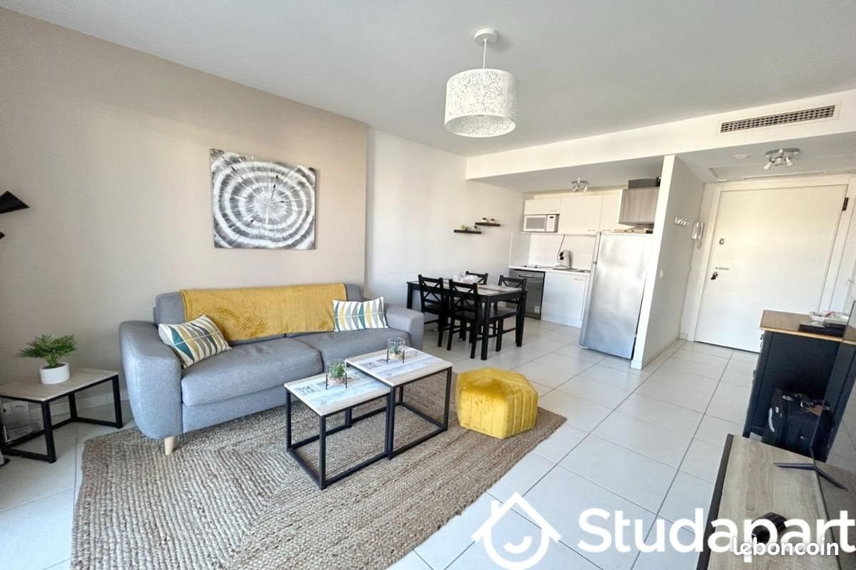 Appartement à louer, 34m², Antibes