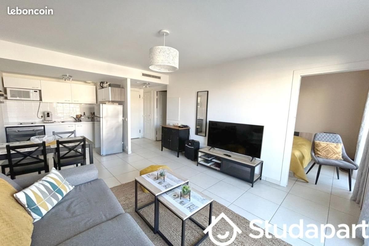 Appartement à louer, 34m², Antibes