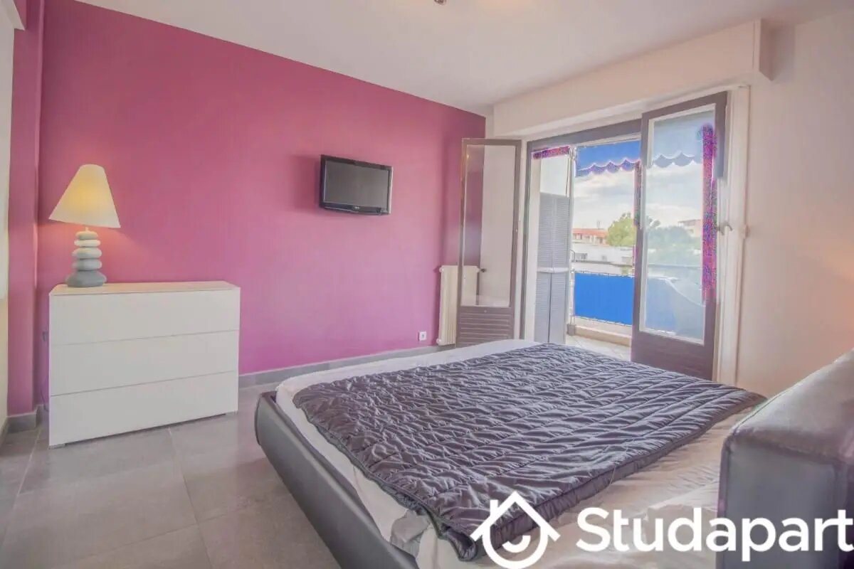 Appartement à louer, 75m², Antibes