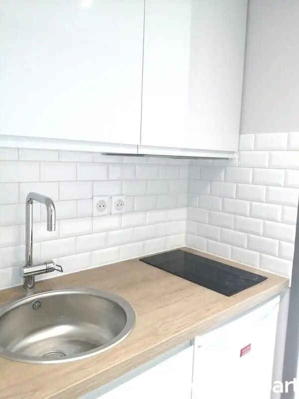 Appartement à louer, 18m², Saint-Etienne