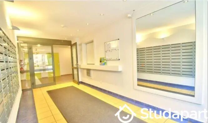 Appartement à louer, 18m², Saint-Etienne