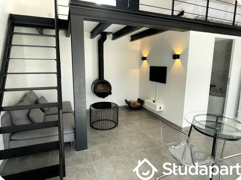 Maison à louer, 35m², Toulon