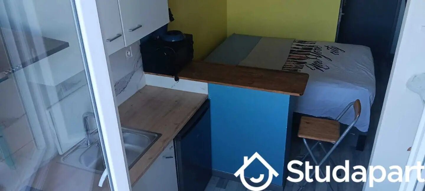 Appartement à louer, 18m², Saint-Etienne