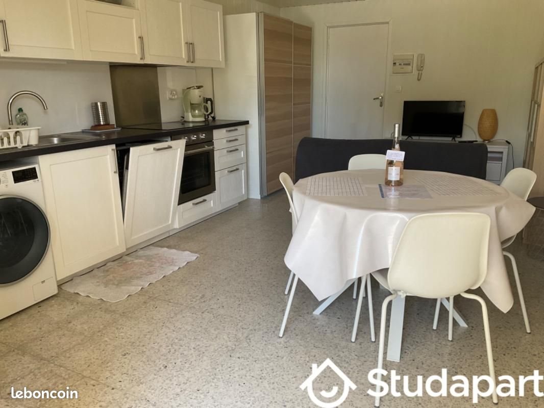 Appartement à louer, 35m², Hyères