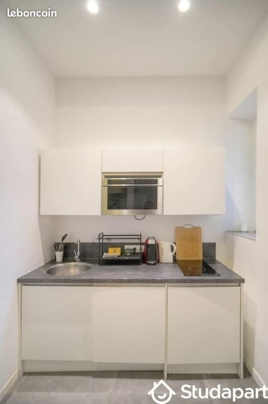 Appartement à louer, 27m², Antibes