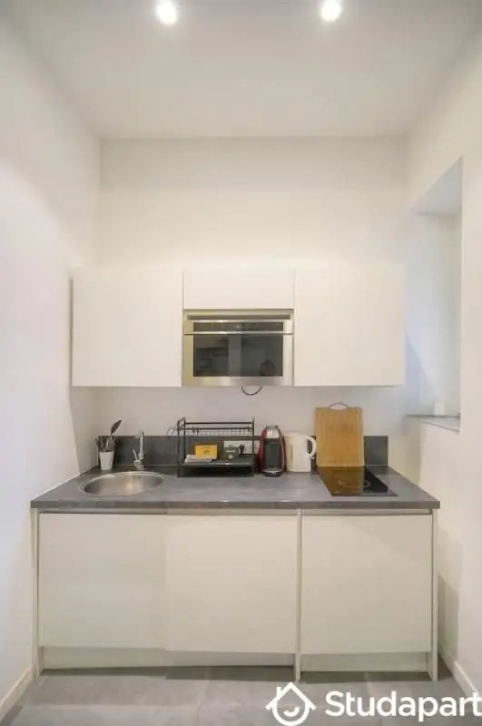 Appartement à louer, 27m², Antibes