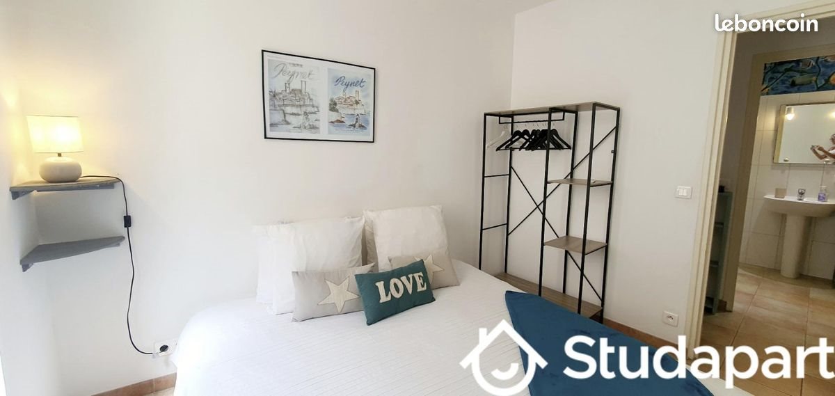 Appartement à louer, 35m², Antibes