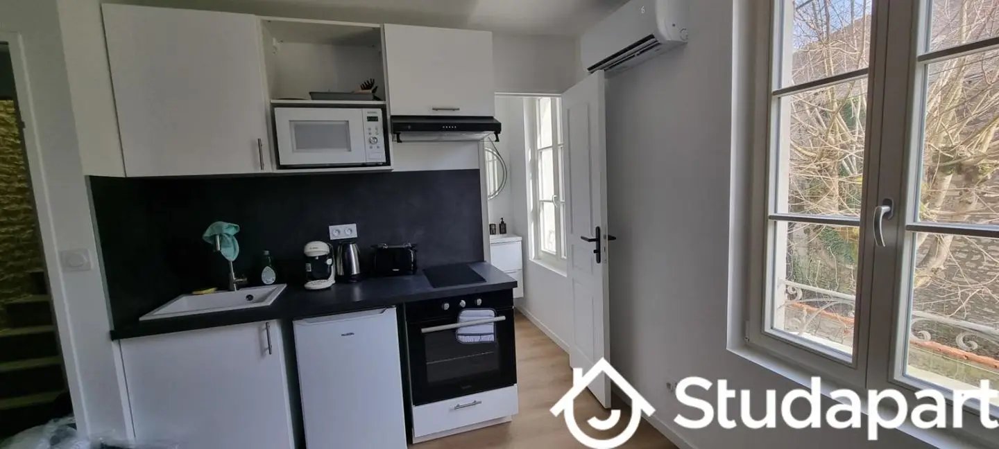 Appartement à louer, 17m², Niort