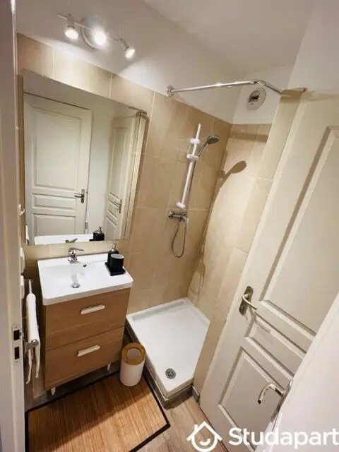 Appartement à louer, 28m², Miramas