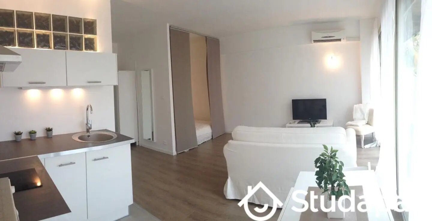 Appartement à louer, 30m², Antibes