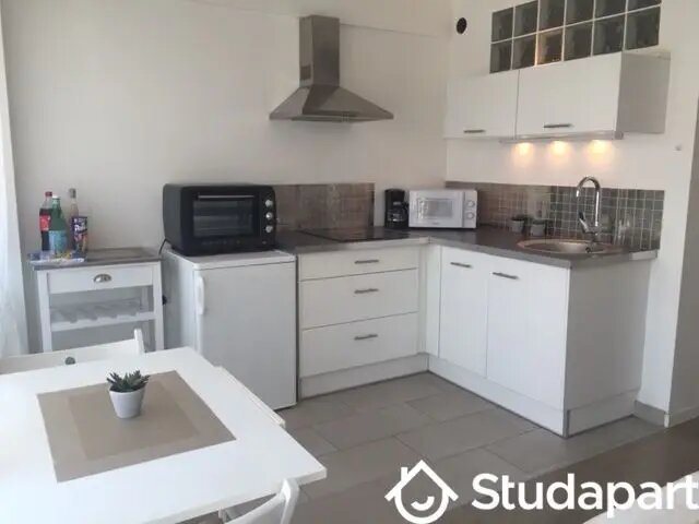 Appartement à louer, 30m², Antibes