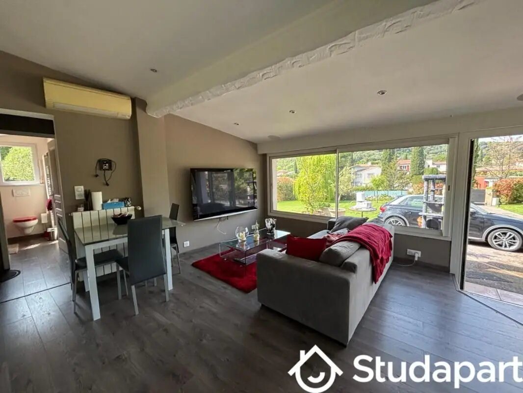 Appartement à louer, 40m², Biot