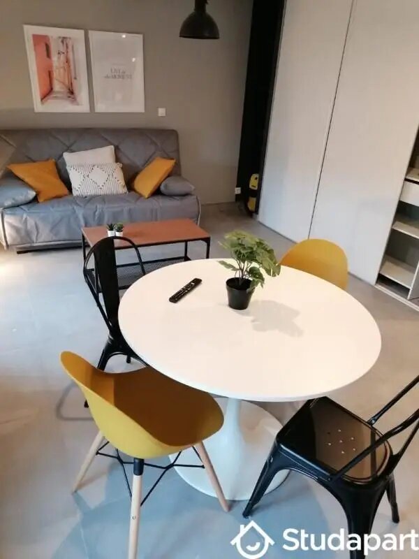 Appartement à louer, 27m², Montélimar