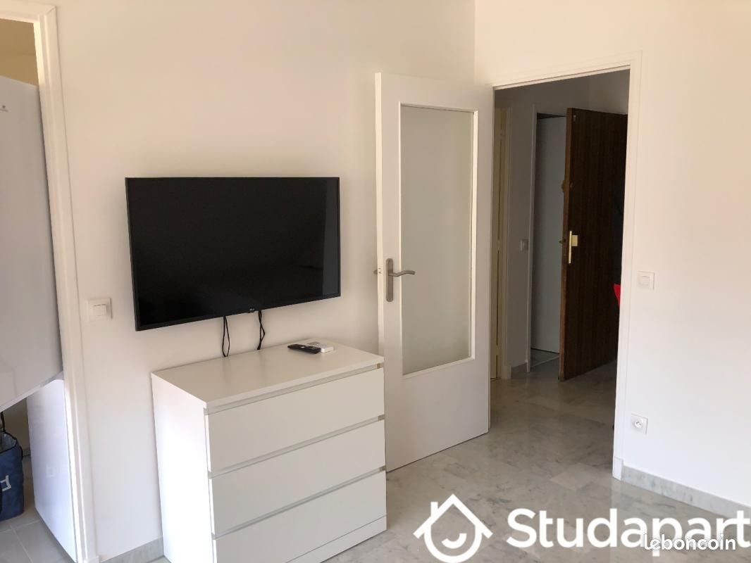 Appartement à louer, 32m², Antibes