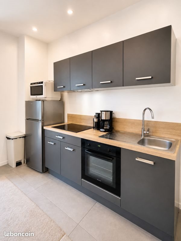 Appartement à louer, 23m², Grasse