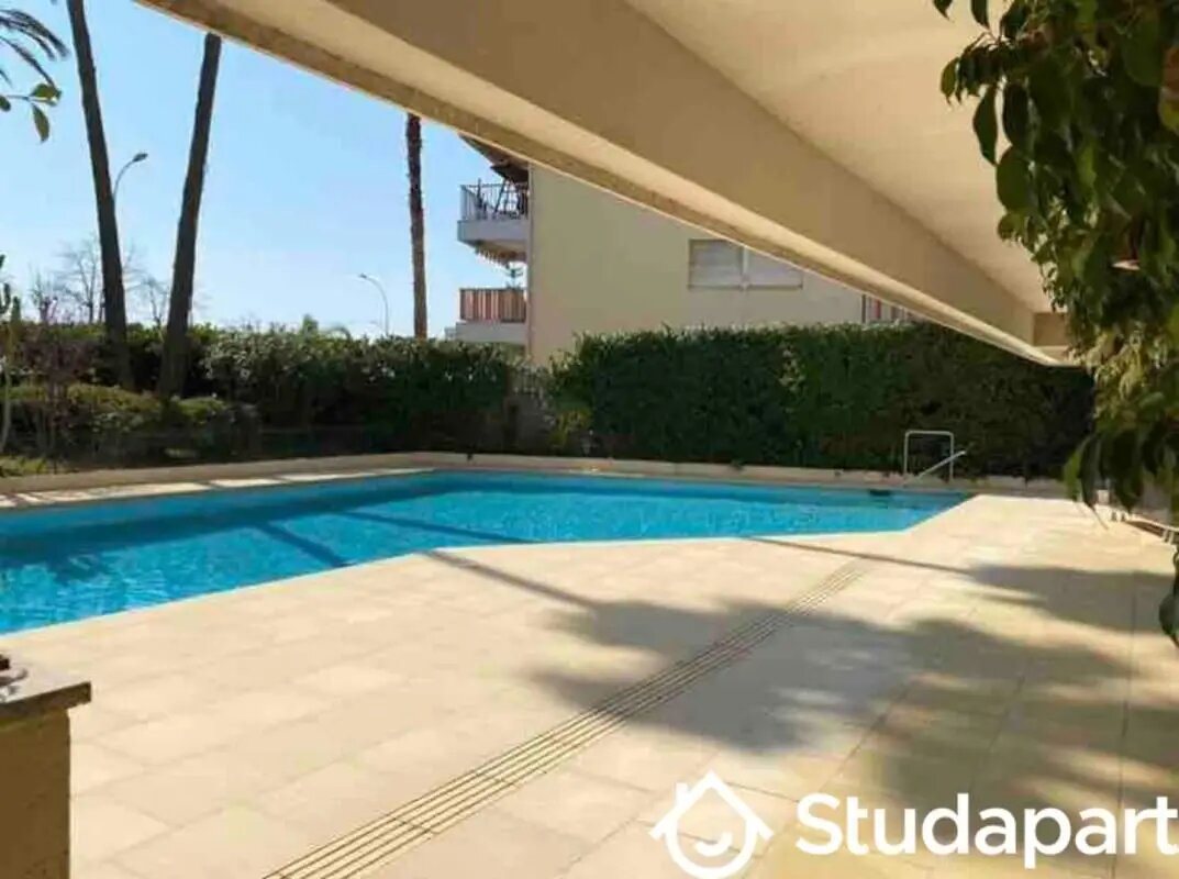 Appartement à louer, 28m², Menton