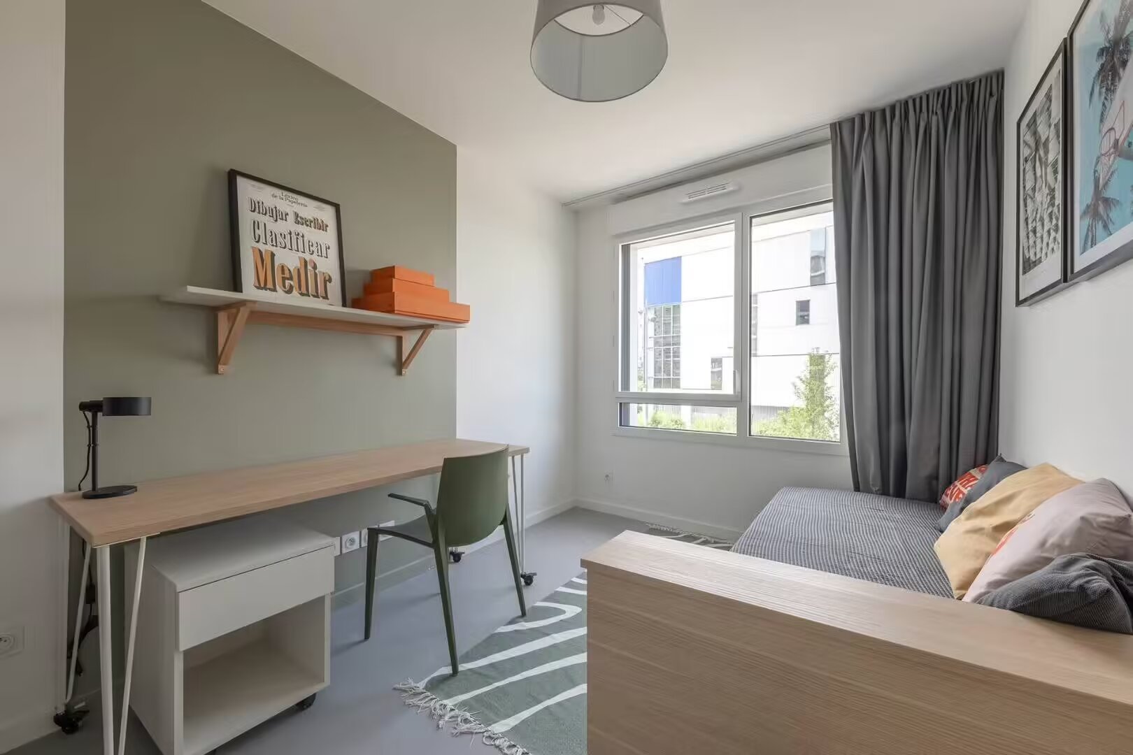 Maison à louer, 17m², Vénissieux
