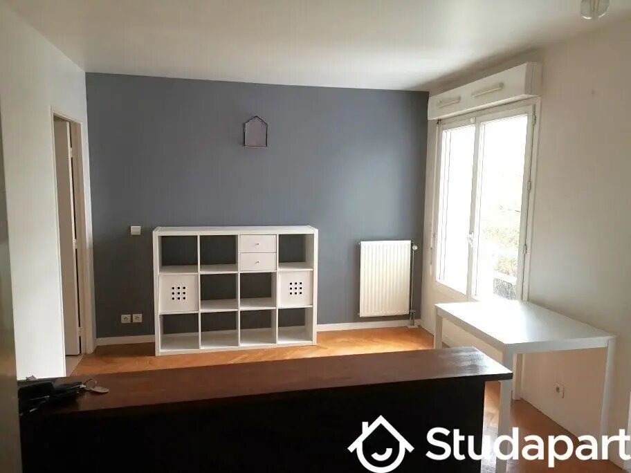 Appartement à louer, 25m², Courbevoie