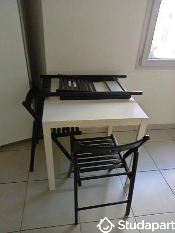 Appartement à louer, 26m², Marseille 3ème